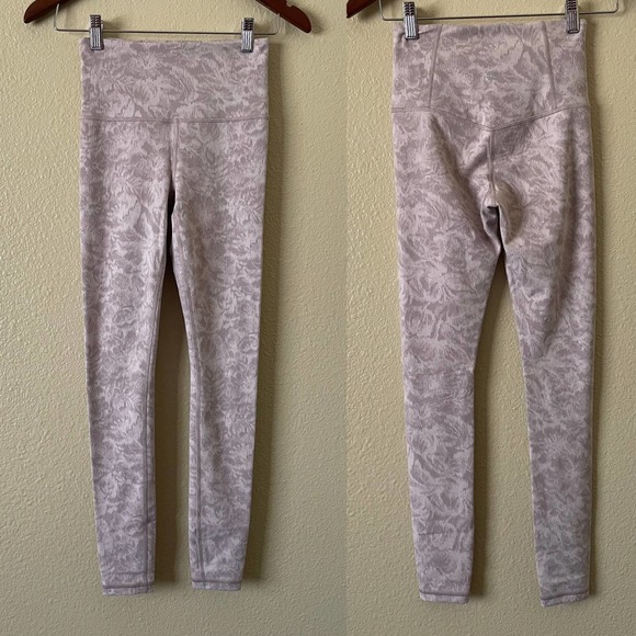 Athleta Elation texture tight frosted floral pink - Picture 2 of 6